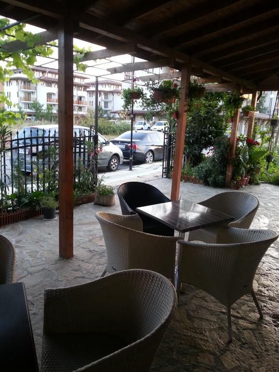 Zora Guest House Primorsko Exterior photo